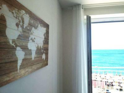 Waterfront Apt ลาดิสโปลี ภายนอก รูปภาพ